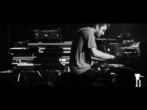 Nils Frahm - Toilet Brushes - More (Live in London)