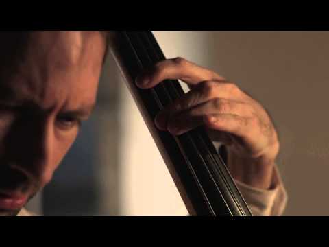 Martina Trchová &amp; Trio: Balkónové blues (Official Music Video)
