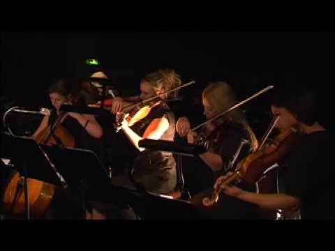 Cinematic Orchestra feat. Patrick Watson - To Build A Home (Live)
