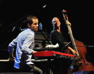 17665_avishai-cohen-at-san-javier-jazz_2_large